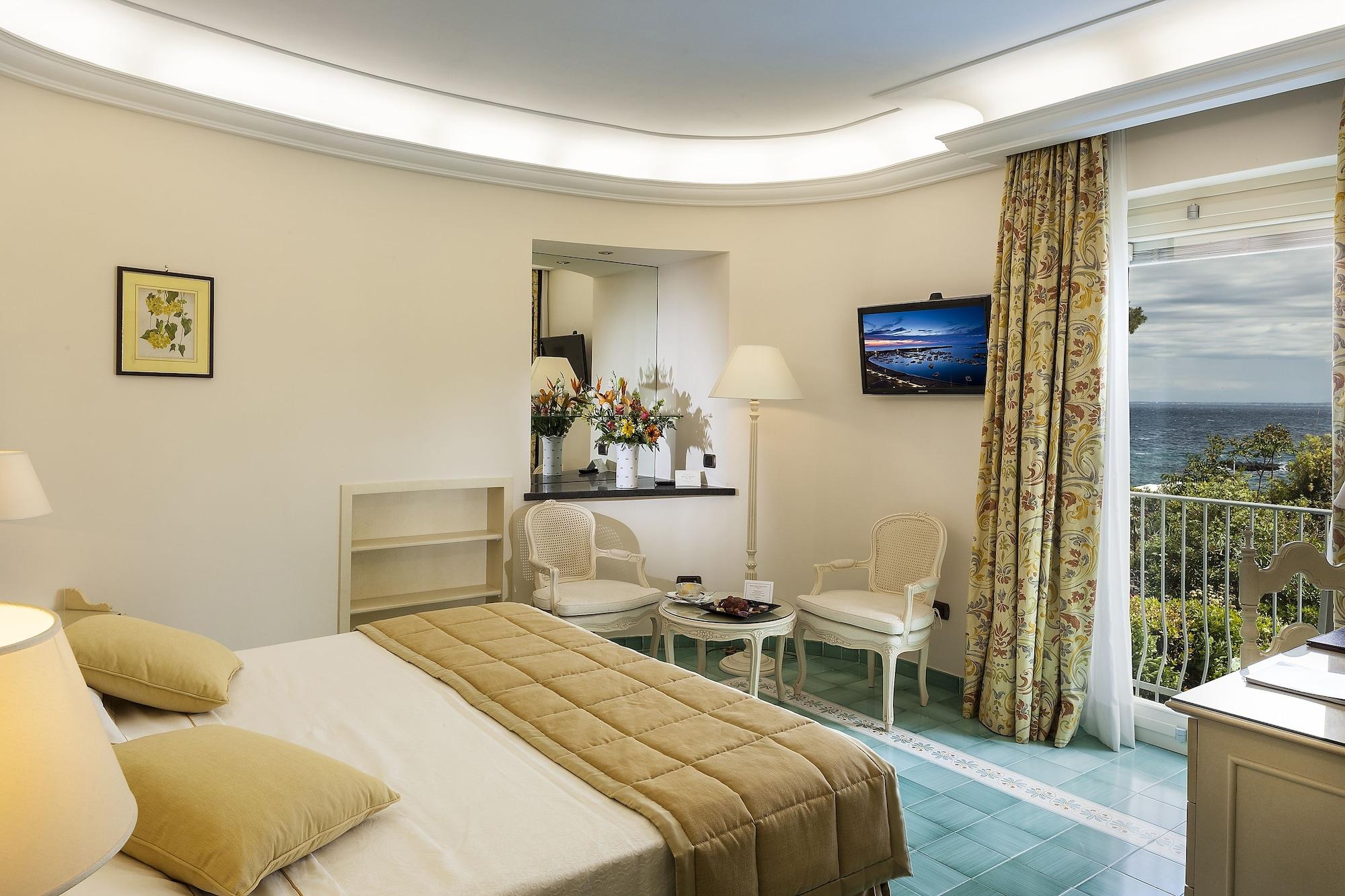 Punta Molino Beach Resort & Spa Ischia Bagian luar foto