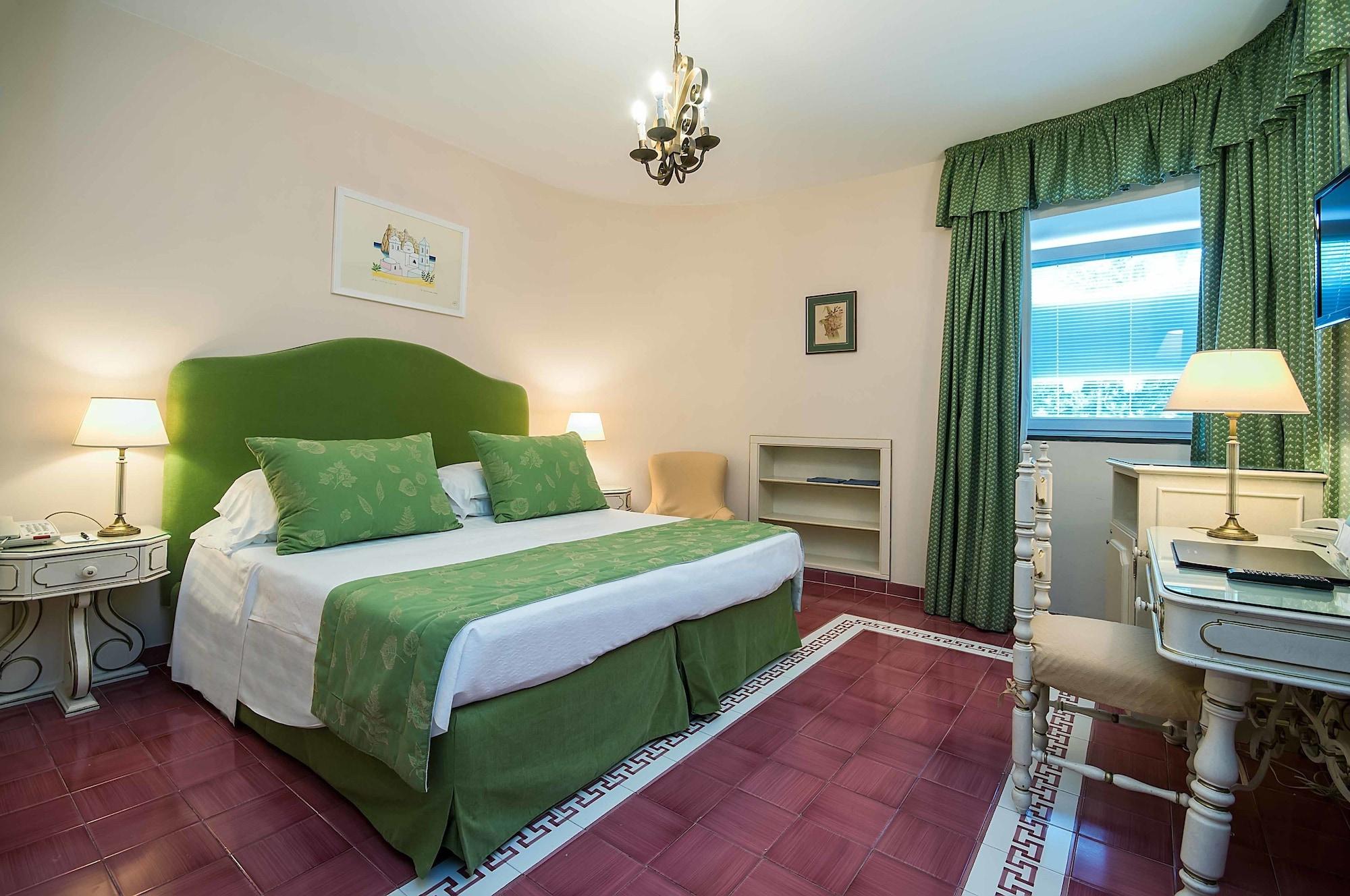 Punta Molino Beach Resort & Spa Ischia Bagian luar foto